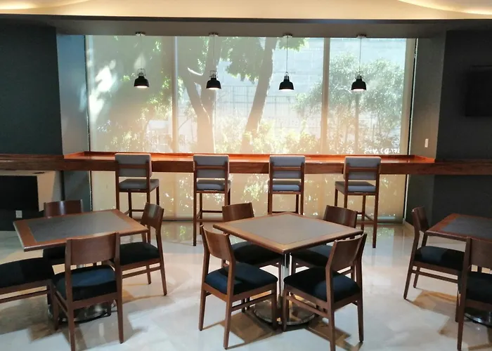 Express Reforma By Ihg Hotel 4*